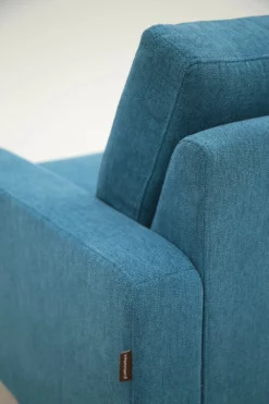 Pohjanmaan Aada 3-istuttava Sohva, Valitse Väri. 12 Pohjanmaan Aada 3-istuttava Sohva, Valitse Väri. -Makuuhuone Myyntikauppa 2000062825 60 Pohjanmaan Aada 3 istuttava 60 1