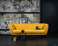 Eleanor Sohva, Valitse Väri